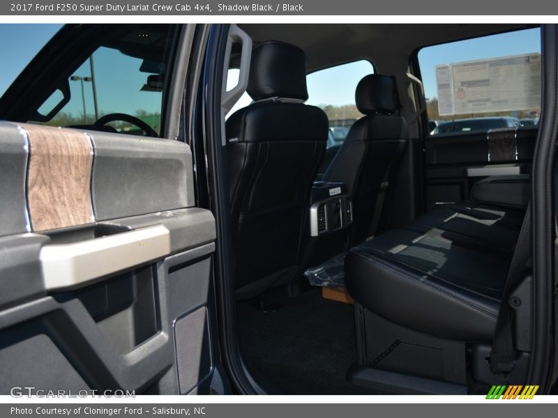 Shadow Black / Black 2017 Ford F250 Super Duty Lariat Crew Cab 4x4