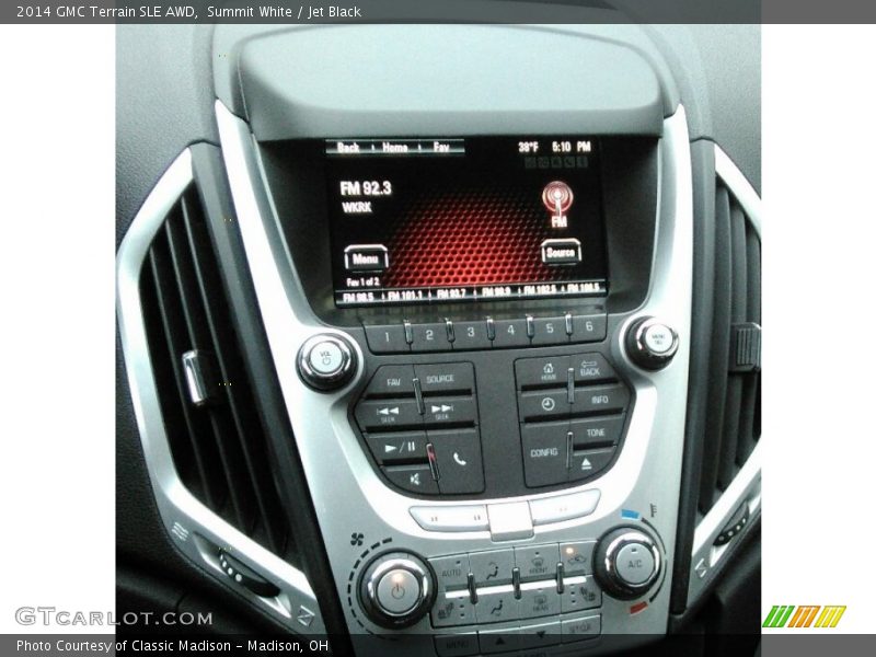 Summit White / Jet Black 2014 GMC Terrain SLE AWD