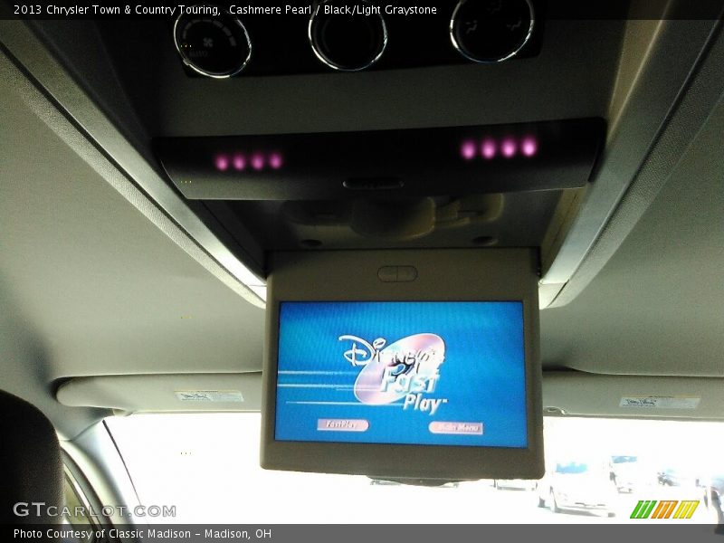 Cashmere Pearl / Black/Light Graystone 2013 Chrysler Town & Country Touring