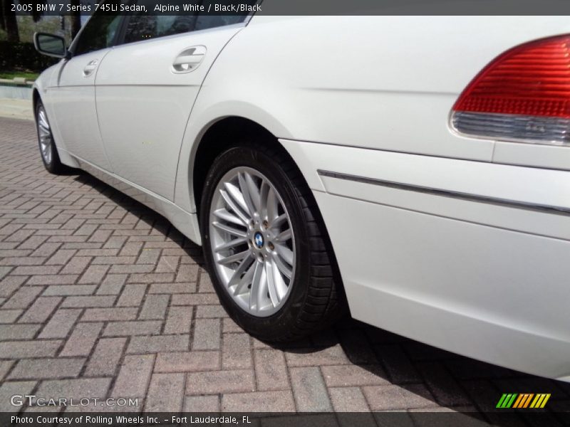 Alpine White / Black/Black 2005 BMW 7 Series 745Li Sedan