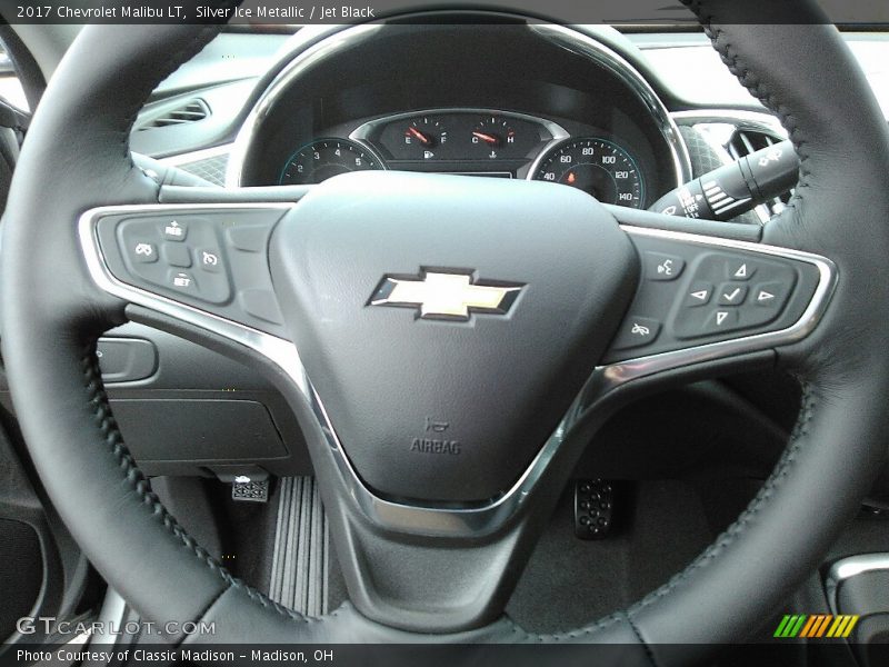 Silver Ice Metallic / Jet Black 2017 Chevrolet Malibu LT