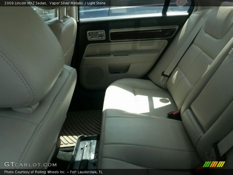 Vapor Silver Metallic / Light Stone 2009 Lincoln MKZ Sedan