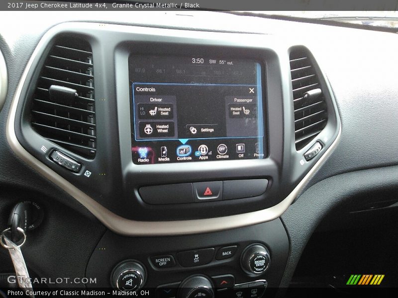 Granite Crystal Metallic / Black 2017 Jeep Cherokee Latitude 4x4