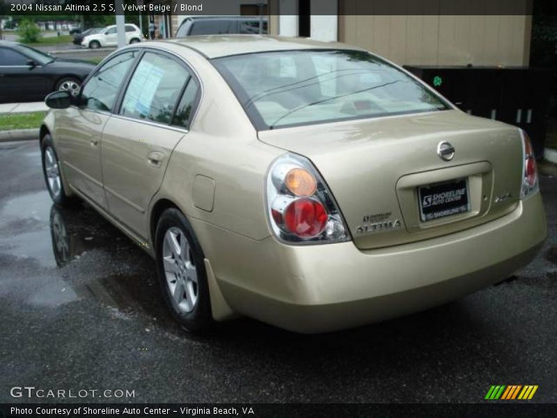 Velvet Beige / Blond 2004 Nissan Altima 2.5 S
