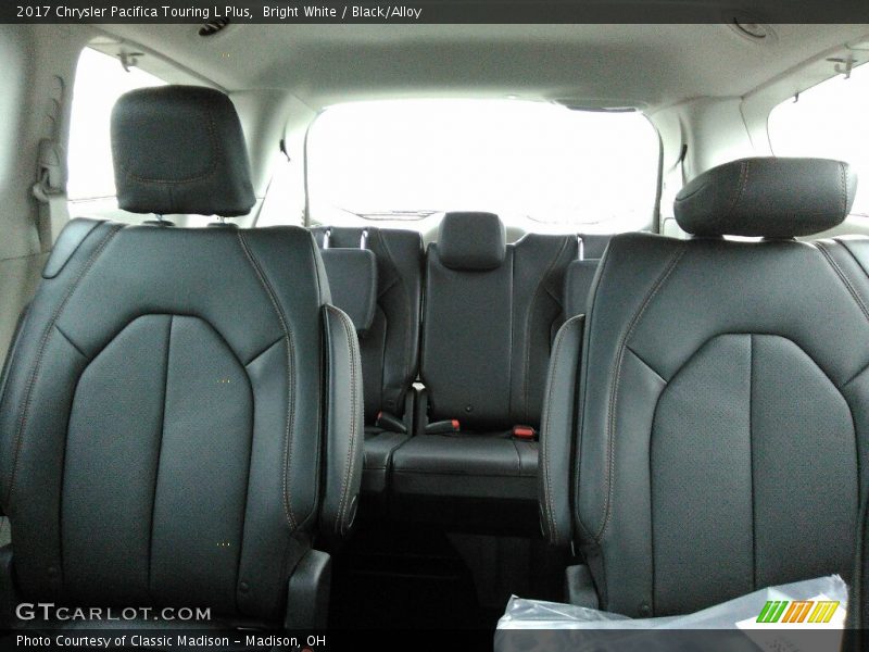 Bright White / Black/Alloy 2017 Chrysler Pacifica Touring L Plus