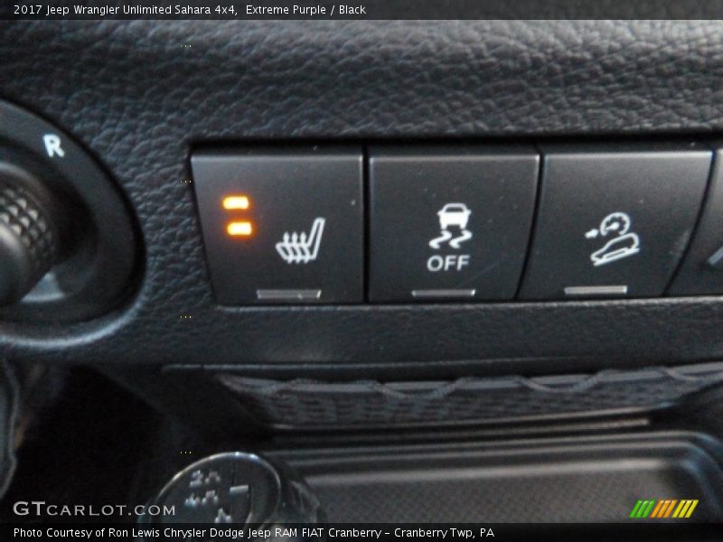 Extreme Purple / Black 2017 Jeep Wrangler Unlimited Sahara 4x4