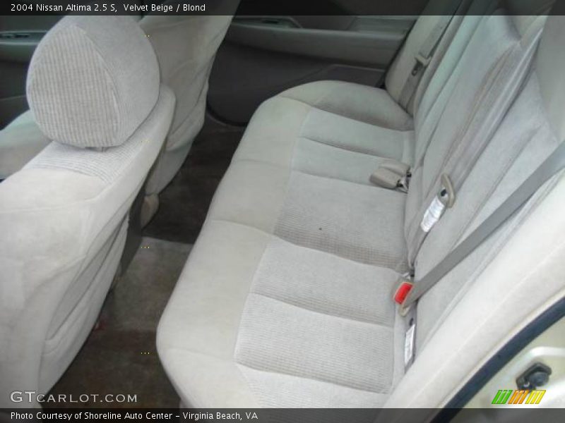 Velvet Beige / Blond 2004 Nissan Altima 2.5 S