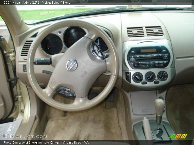 Velvet Beige / Blond 2004 Nissan Altima 2.5 S