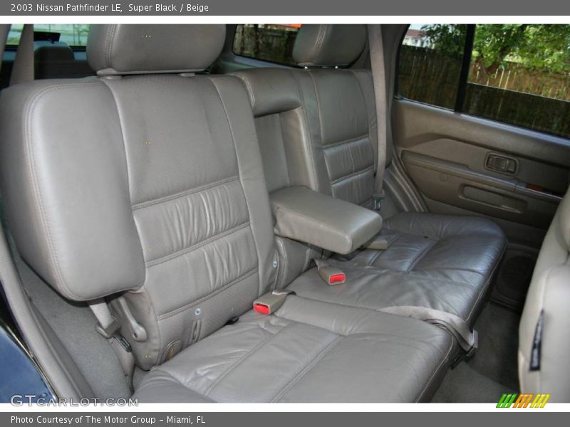 Super Black / Beige 2003 Nissan Pathfinder LE