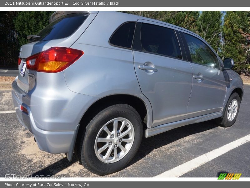 Cool Silver Metallic / Black 2011 Mitsubishi Outlander Sport ES