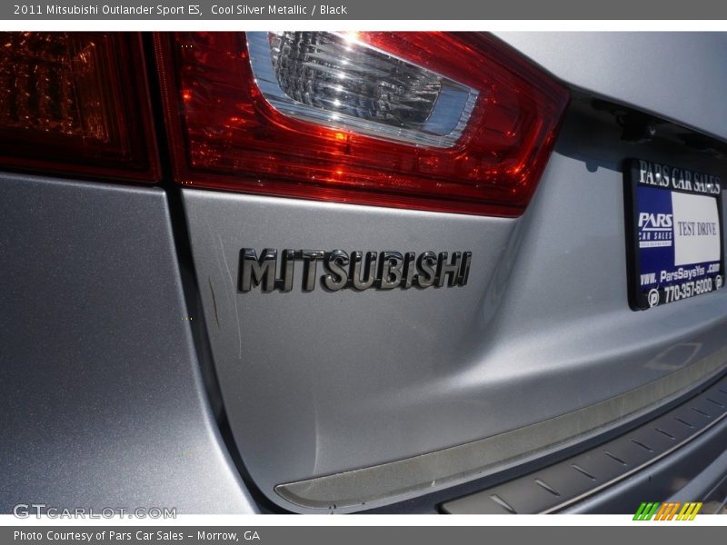 Cool Silver Metallic / Black 2011 Mitsubishi Outlander Sport ES