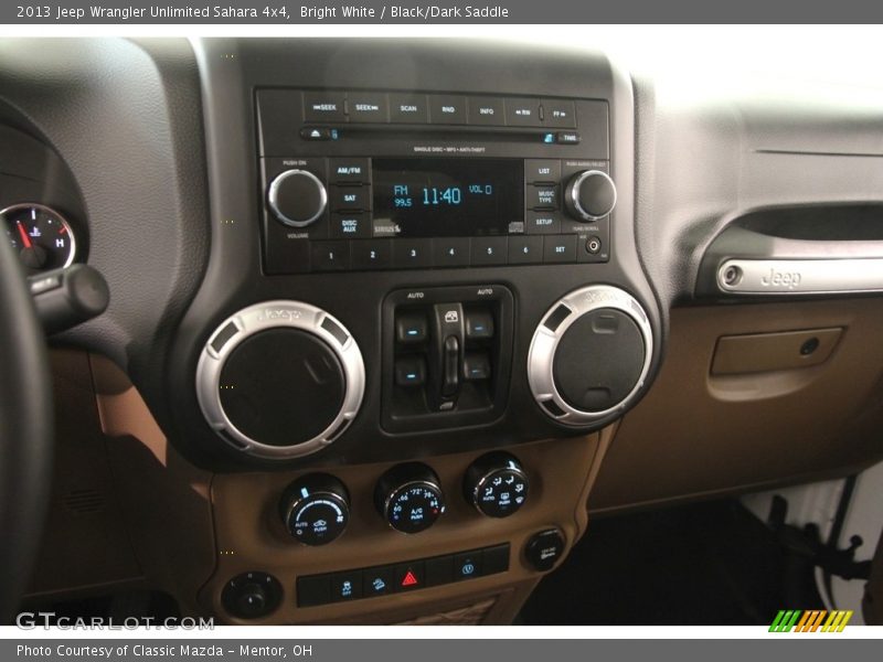 Bright White / Black/Dark Saddle 2013 Jeep Wrangler Unlimited Sahara 4x4