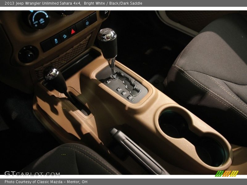 Bright White / Black/Dark Saddle 2013 Jeep Wrangler Unlimited Sahara 4x4