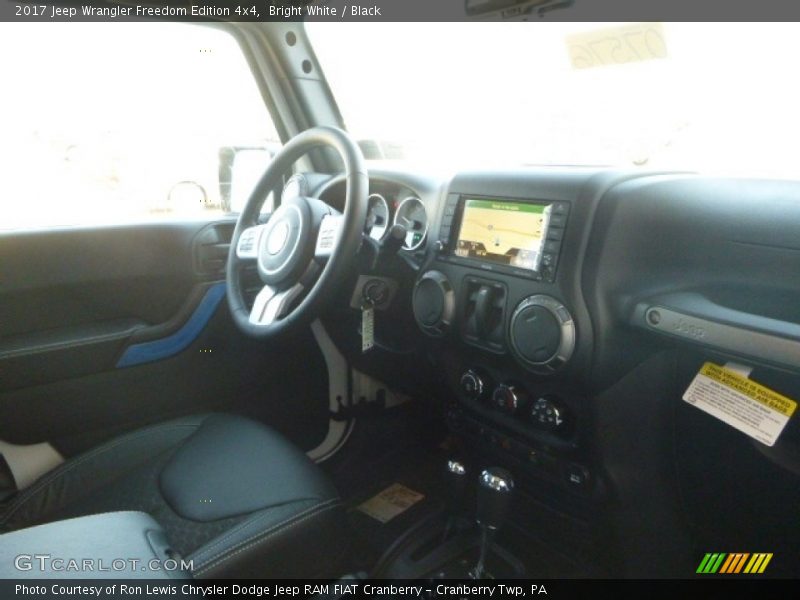 Bright White / Black 2017 Jeep Wrangler Freedom Edition 4x4