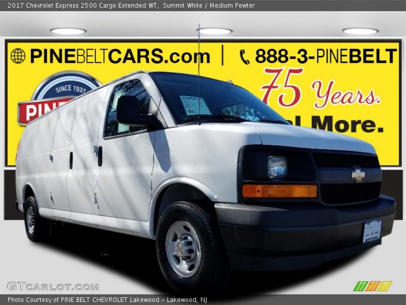 Summit White / Medium Pewter 2017 Chevrolet Express 2500 Cargo Extended WT