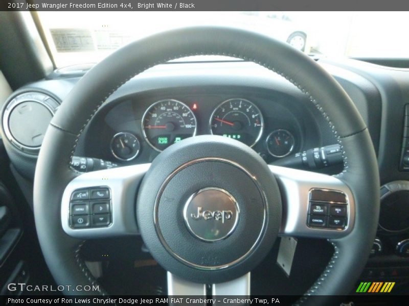 Bright White / Black 2017 Jeep Wrangler Freedom Edition 4x4