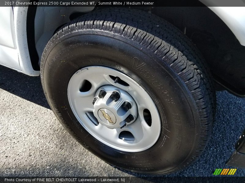 Summit White / Medium Pewter 2017 Chevrolet Express 2500 Cargo Extended WT