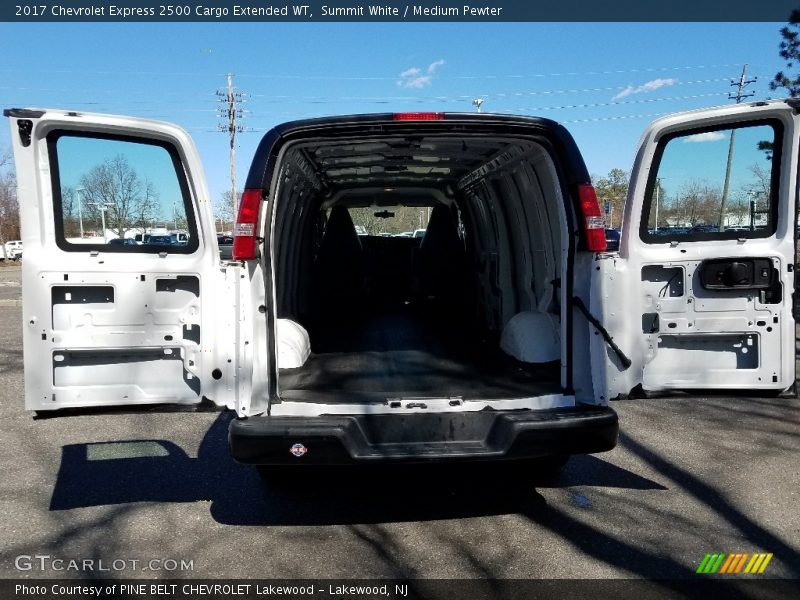 Summit White / Medium Pewter 2017 Chevrolet Express 2500 Cargo Extended WT