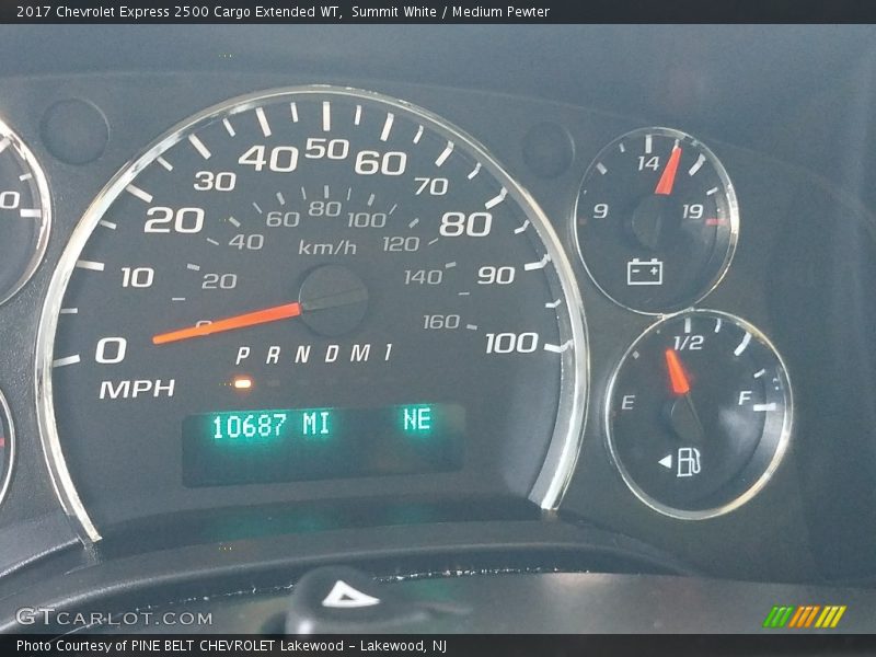 Summit White / Medium Pewter 2017 Chevrolet Express 2500 Cargo Extended WT