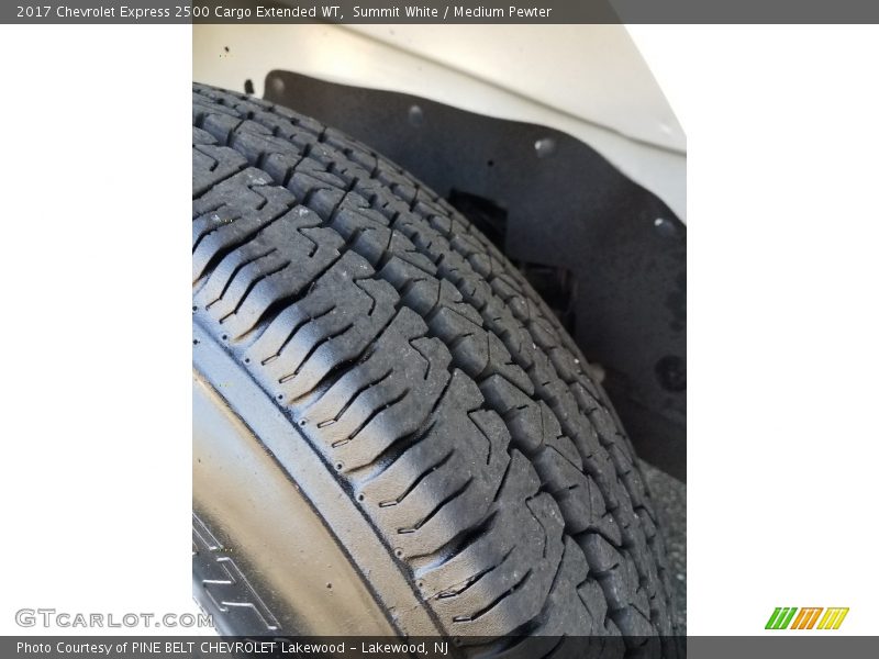 Summit White / Medium Pewter 2017 Chevrolet Express 2500 Cargo Extended WT