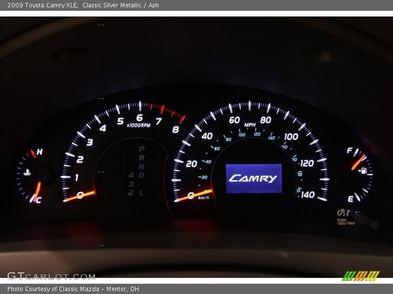 Classic Silver Metallic / Ash 2009 Toyota Camry XLE