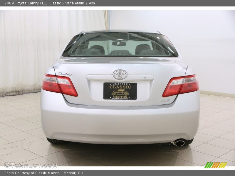 Classic Silver Metallic / Ash 2009 Toyota Camry XLE