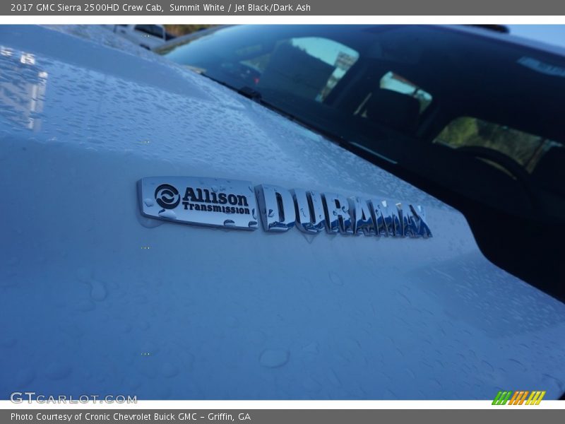 Summit White / Jet Black/Dark Ash 2017 GMC Sierra 2500HD Crew Cab