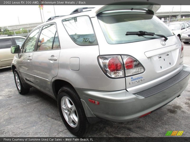 Millennium Silver Metallic / Black 2002 Lexus RX 300 AWD