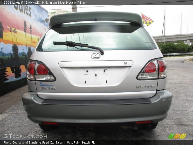 Millennium Silver Metallic / Black 2002 Lexus RX 300 AWD