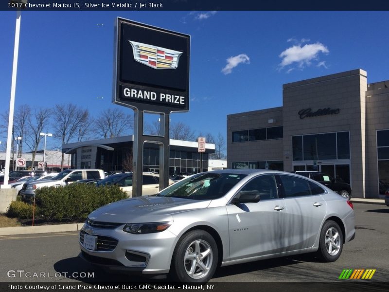 Silver Ice Metallic / Jet Black 2017 Chevrolet Malibu LS