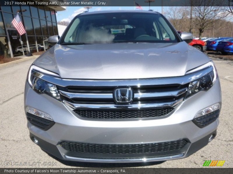 Lunar Silver Metallic / Gray 2017 Honda Pilot Touring AWD