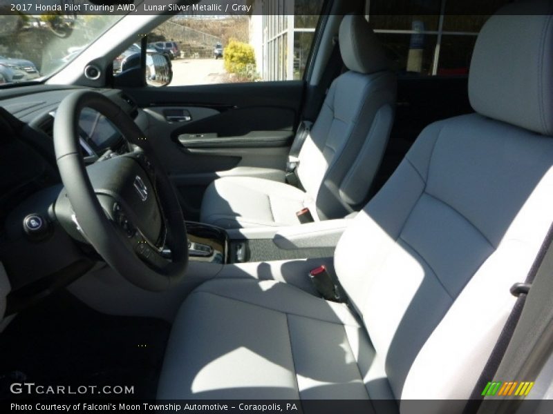 Lunar Silver Metallic / Gray 2017 Honda Pilot Touring AWD