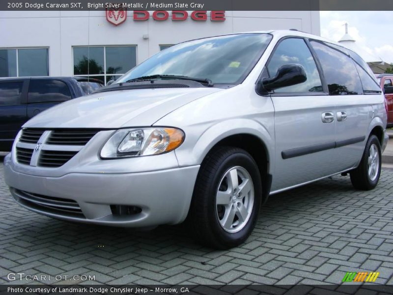 Bright Silver Metallic / Medium Slate Gray 2005 Dodge Caravan SXT