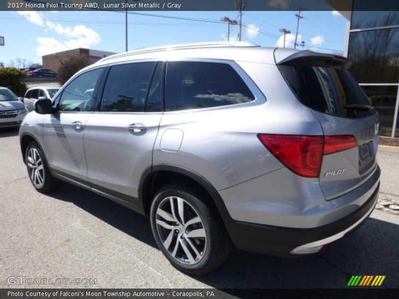 Lunar Silver Metallic / Gray 2017 Honda Pilot Touring AWD