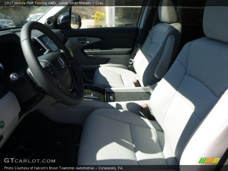 Lunar Silver Metallic / Gray 2017 Honda Pilot Touring AWD