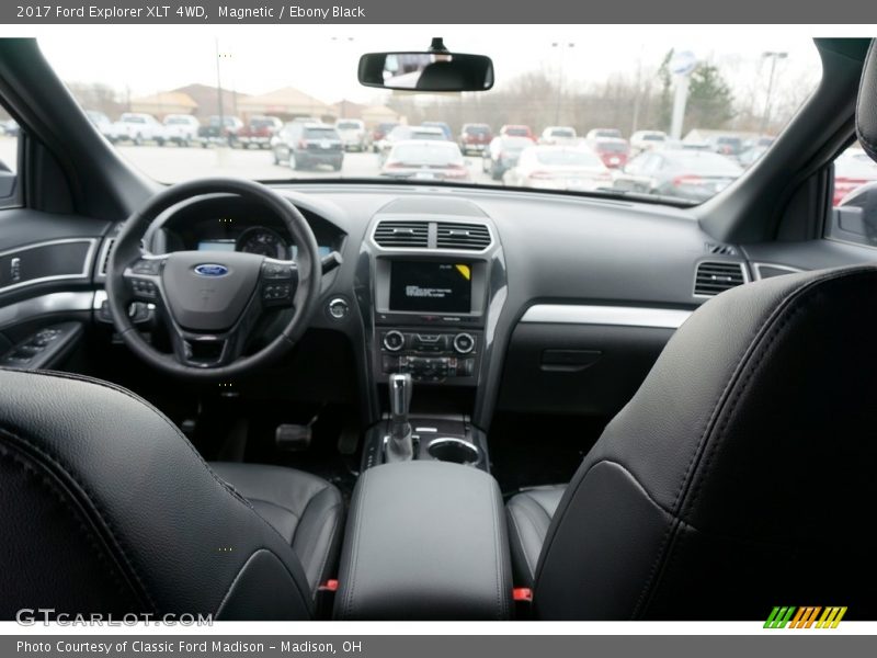 Magnetic / Ebony Black 2017 Ford Explorer XLT 4WD