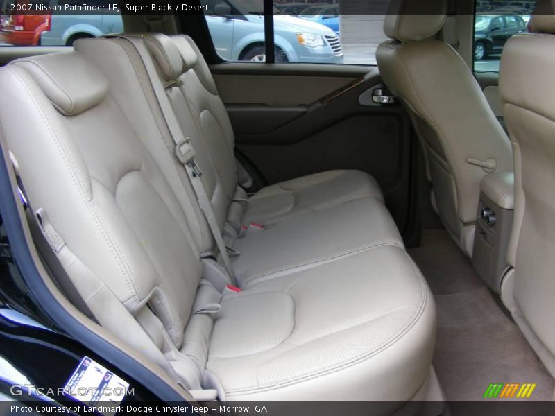 Super Black / Desert 2007 Nissan Pathfinder LE