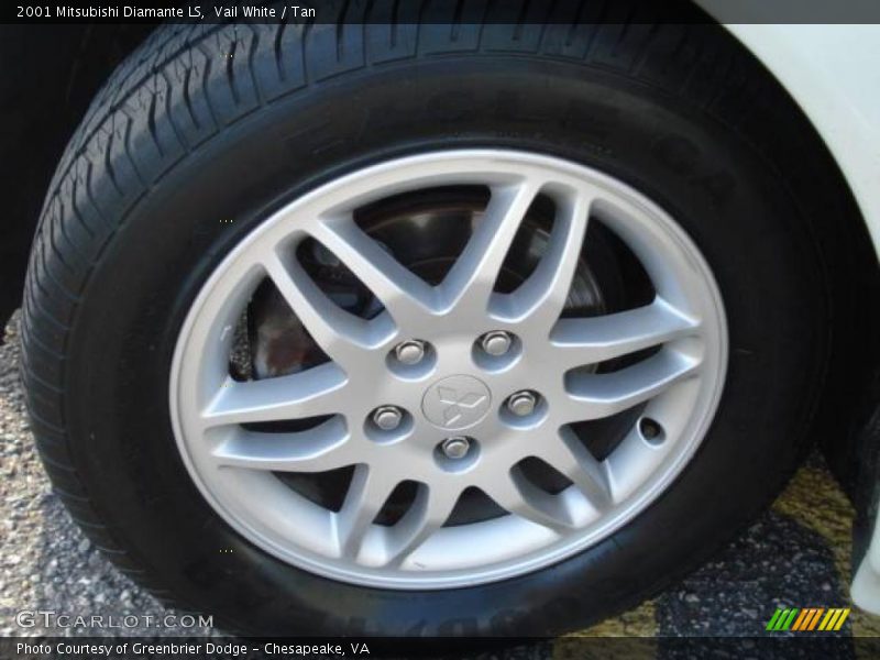 Vail White / Tan 2001 Mitsubishi Diamante LS