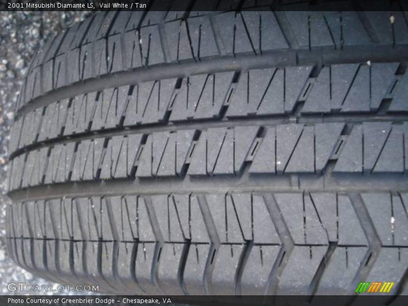 Vail White / Tan 2001 Mitsubishi Diamante LS