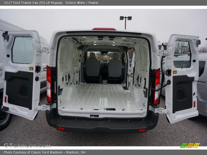  2017 Transit Van 250 LR Regular Trunk