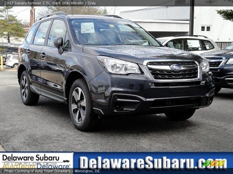Dark Gray Metallic / Gray 2017 Subaru Forester 2.5i