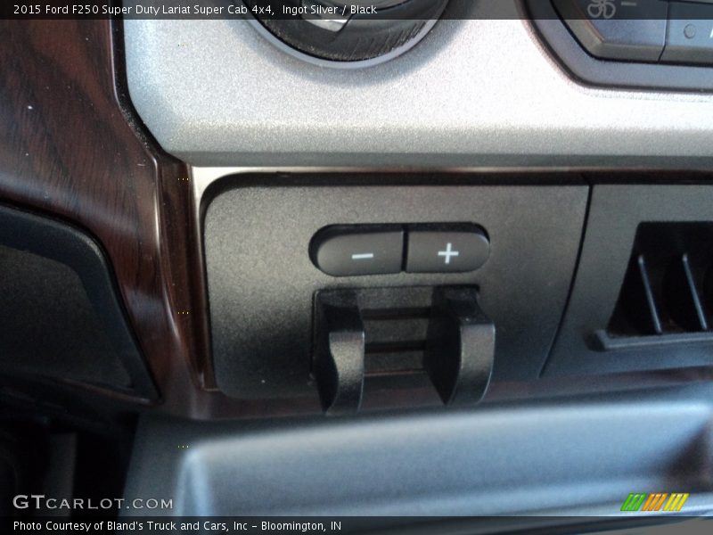 Ingot Silver / Black 2015 Ford F250 Super Duty Lariat Super Cab 4x4