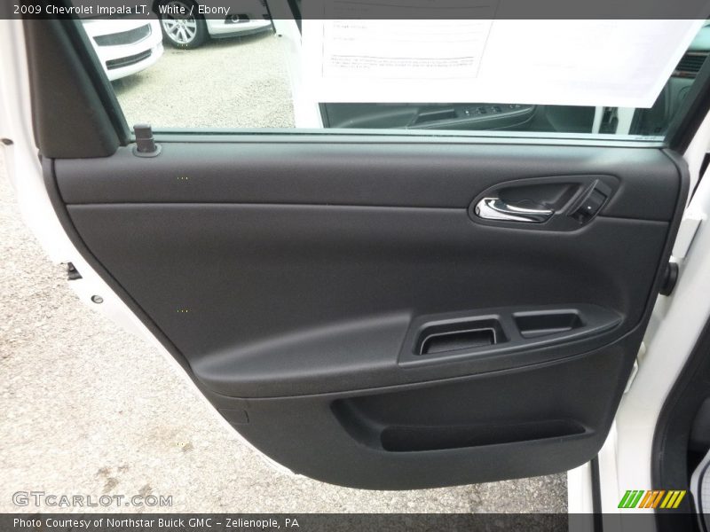 White / Ebony 2009 Chevrolet Impala LT