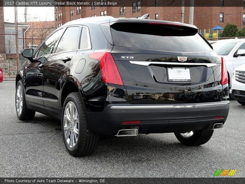 Stellar Black Metallic / Sahara Beige 2017 Cadillac XT5 Luxury