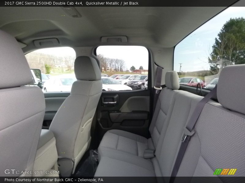Quicksilver Metallic / Jet Black 2017 GMC Sierra 2500HD Double Cab 4x4