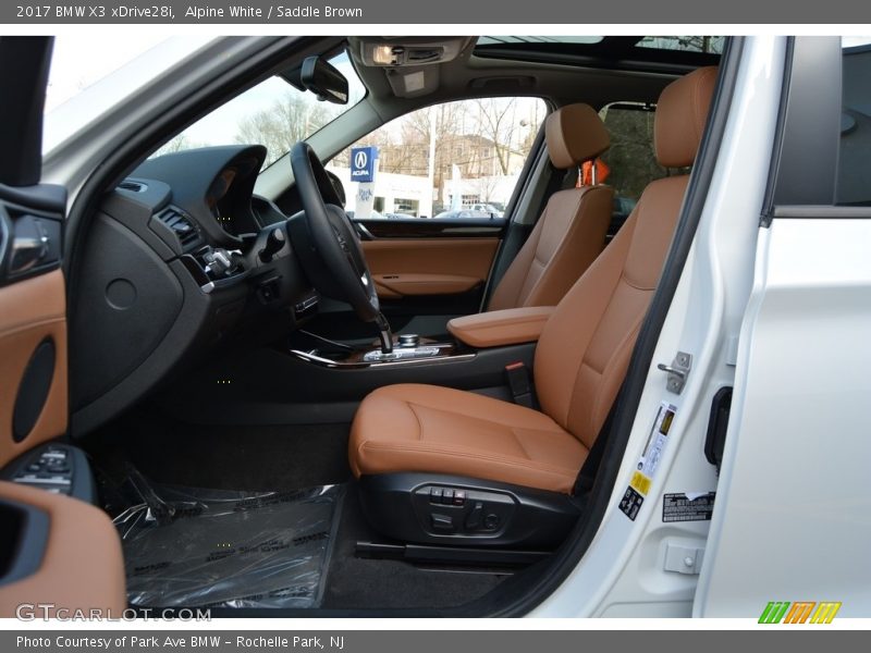 Alpine White / Saddle Brown 2017 BMW X3 xDrive28i
