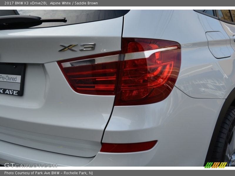 Alpine White / Saddle Brown 2017 BMW X3 xDrive28i