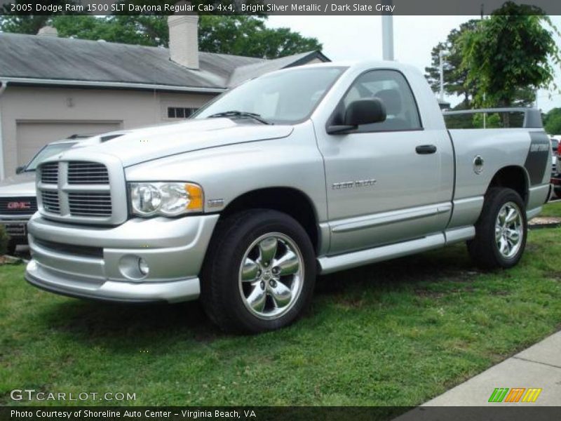 Bright Silver Metallic / Dark Slate Gray 2005 Dodge Ram 1500 SLT Daytona Regular Cab 4x4
