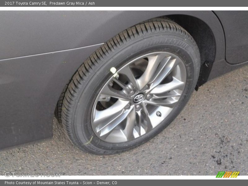 Predawn Gray Mica / Ash 2017 Toyota Camry SE