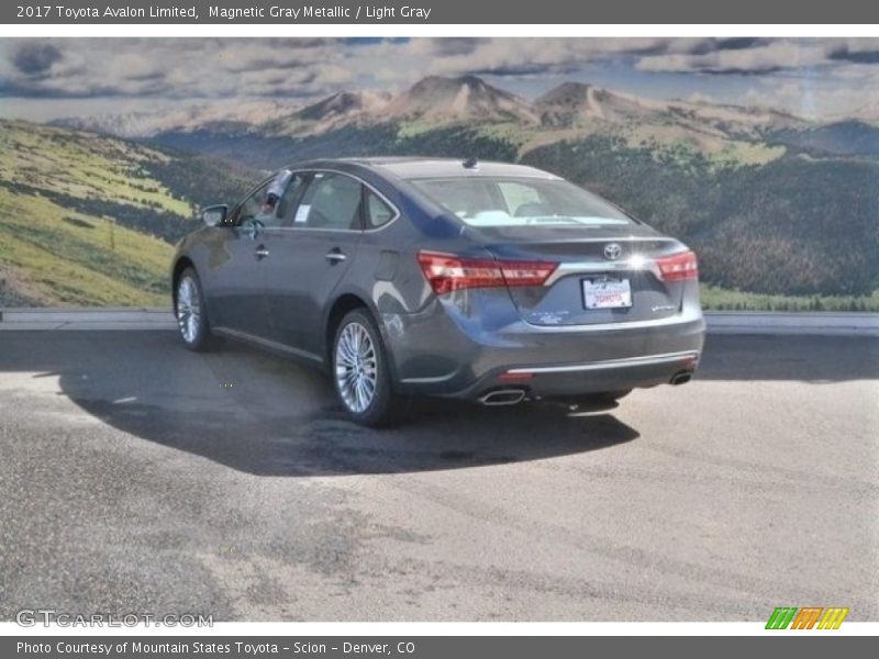 Magnetic Gray Metallic / Light Gray 2017 Toyota Avalon Limited
